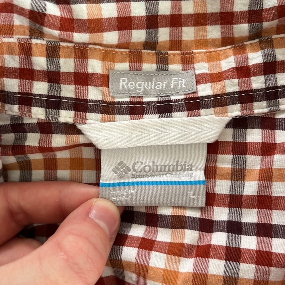 Men’s Columbia Dress Shirt - Picture 6 of 7